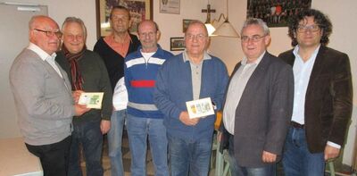 Josef Sehofer (links) mit weiteren Gewinnern, 2.Bürgermeister Georg Wild, Marktgemeinderat Hans Seidl und Hans Wagner