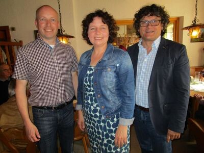 Landtagsabgeordnete Ruth Müller mit MGR Michael Kapfhammer und 2.Bürgermeister Georg Wild